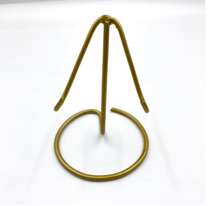 Metal Heart Stand - Gold - Lighten Up Shop
