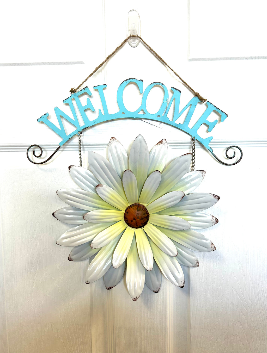 Hanging Welcome Flower Sign (White Daisy) - Lighten Up Shop